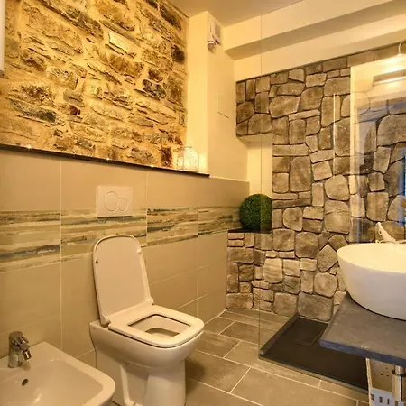 بيت للعطل Fuga Romantica Con Jacuzzi Privata