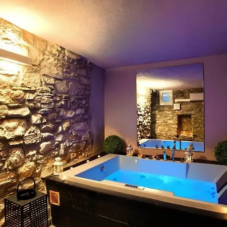 بيت للعطل Fuga Romantica Con Jacuzzi Privata