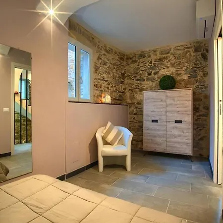 بيت للعطل Fuga Romantica Con Jacuzzi Privata Pianavia